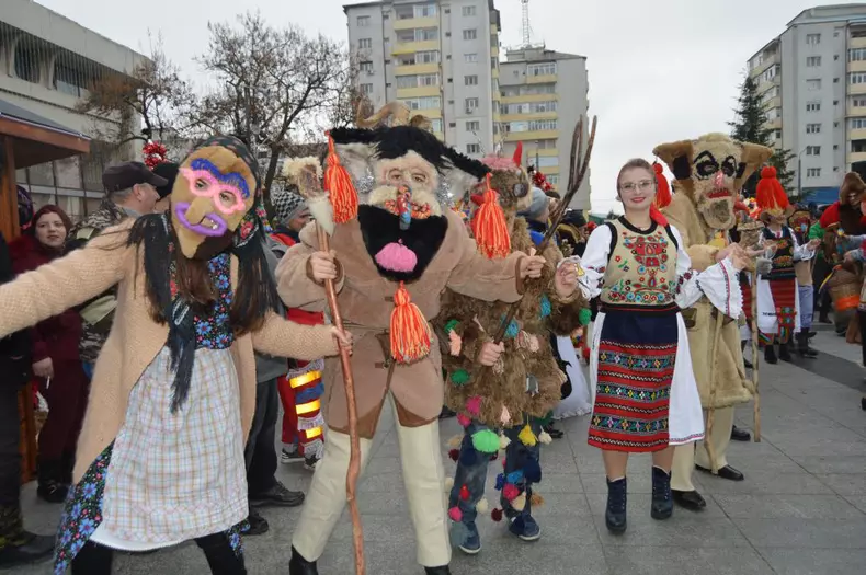 mascati centrul civic vaslui (5)