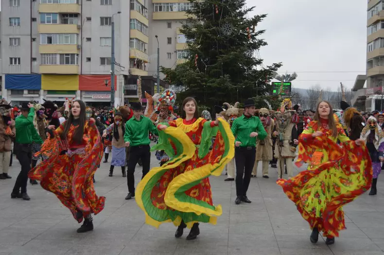 mascati centrul civic vaslui (8)