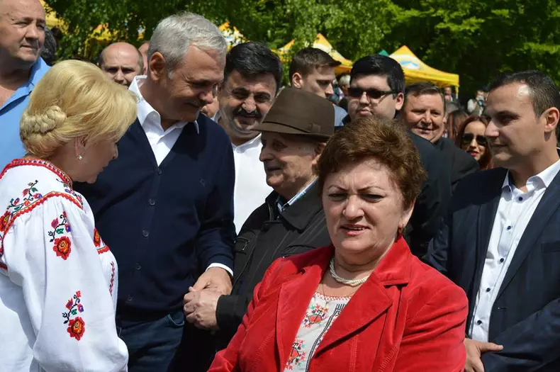 13133237_1106437992732497_87919682847253323_n