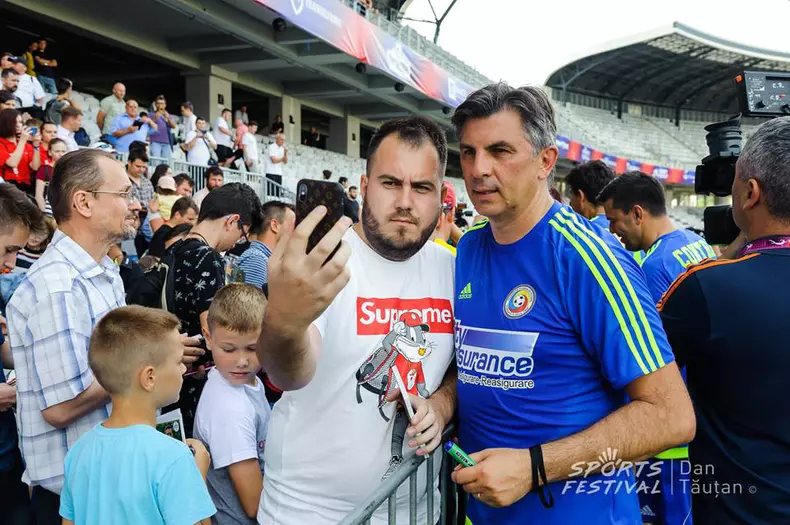 35401067_574363019645664_5156782888015888384_n