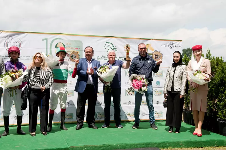 Francezul care a readus cursele de galop în România