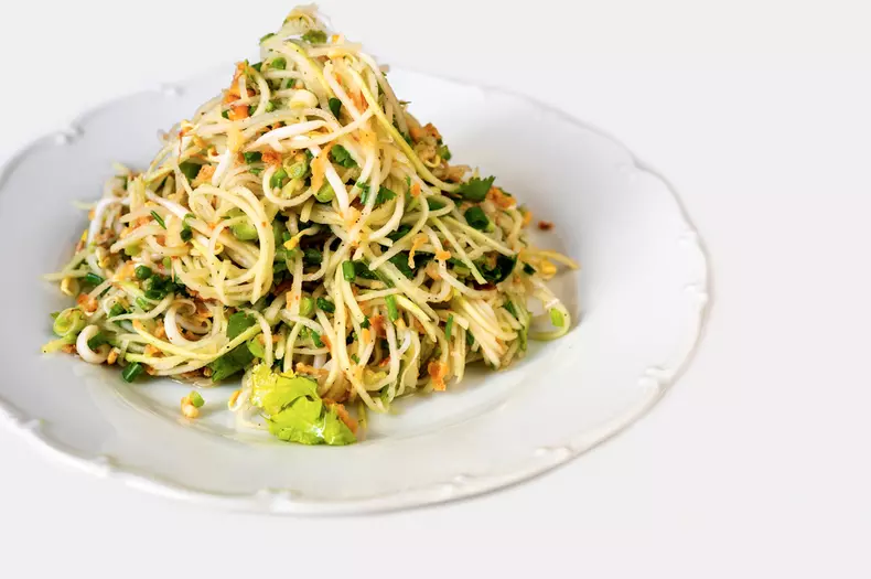 Noodles din gulie