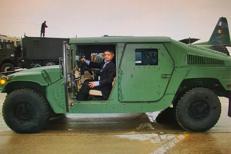 27276502047688245299036124143598358522553101n