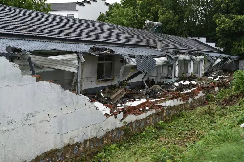 Typhoon Talim Hit Nanjing