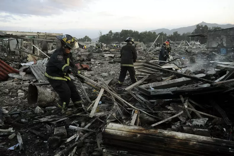 Death toll rises to 29 in explosion at fireworks market outside Mexico City