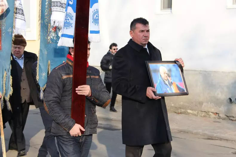 jean padureanu a fost inmormantat