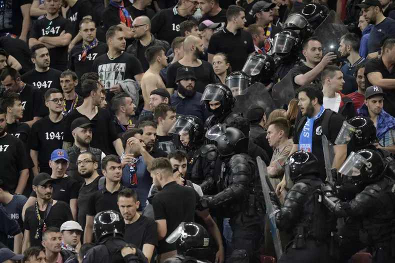 FOTBAL - CSA STEAUA - ACADEMIA RAPID - LIGA 4