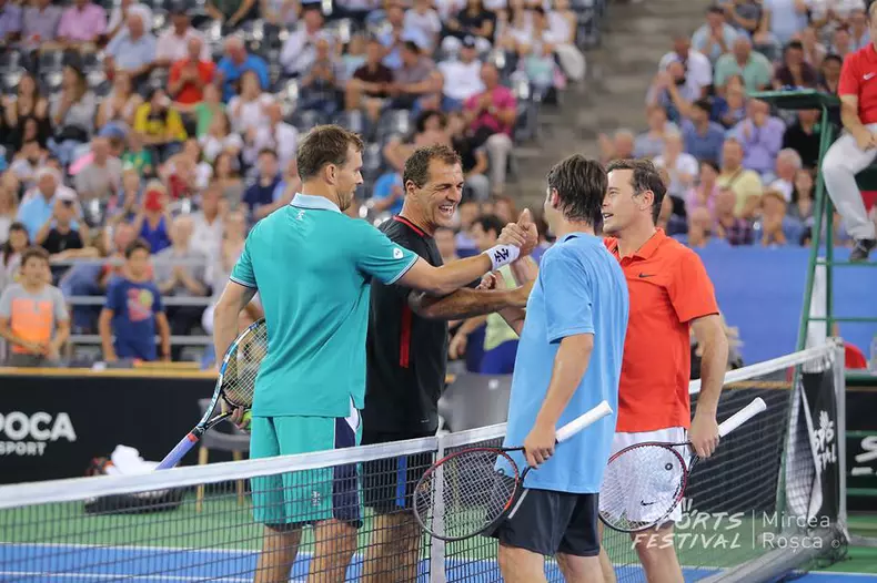 35285167_574346946313938_6805703227602894848_n