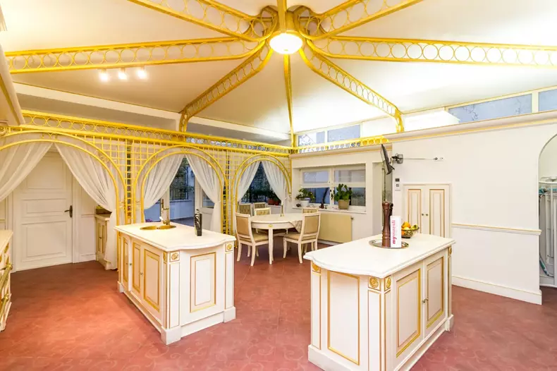 Vilă neobrâncovenească din Cotroceni, scoasă la vânzare de Artmark (6)