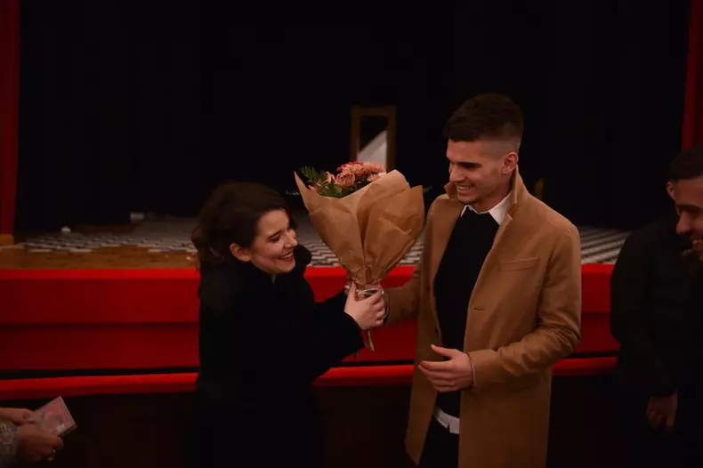 3 kira si fratele ei ianis