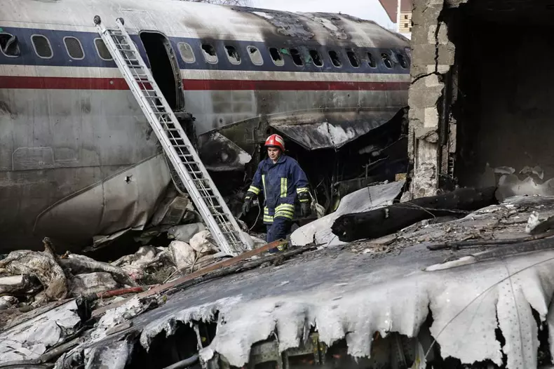 avion prăbușit în apropiere de Teheran
