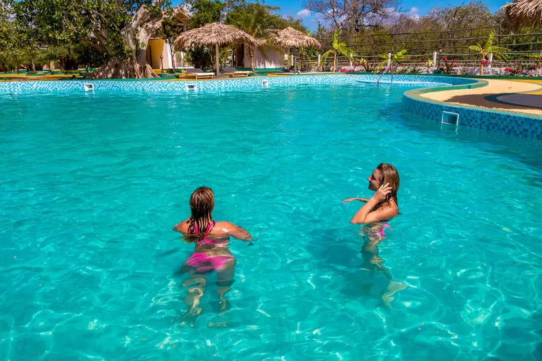 mantasaly-kitesurf-resort