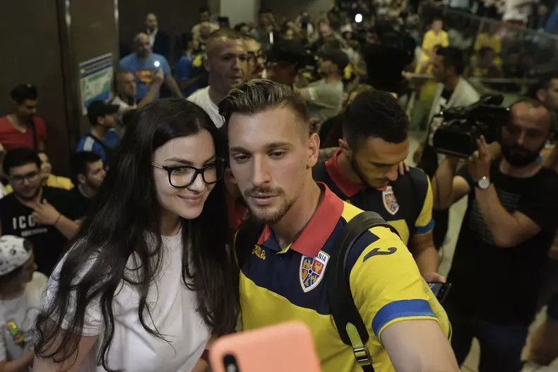 AEROPORTUL HENRI COANDA - SOSIRE JUCATORI ROMANIA U 21