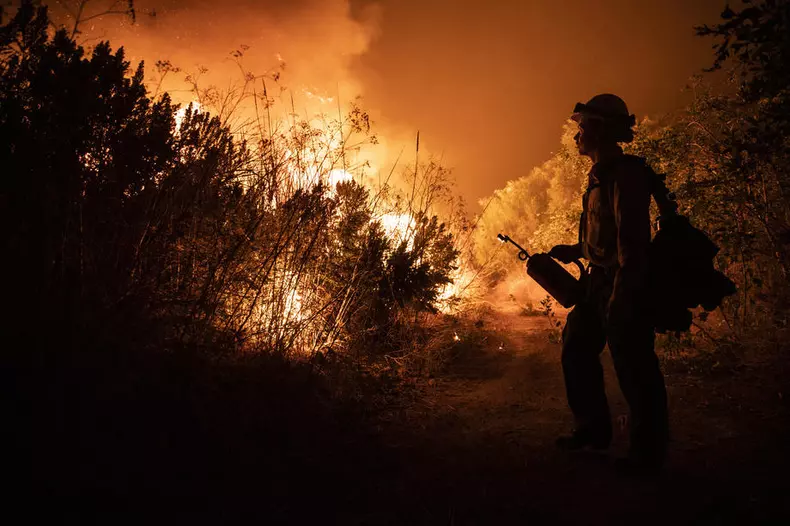 Incendii de vegetație în California | Foto: EPA