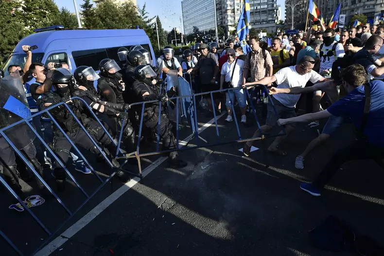 Piața Victoriei, 10 august 2018