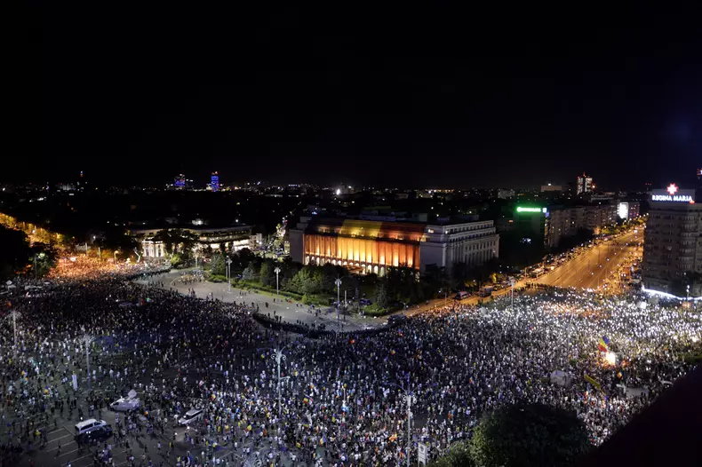 Piața Victoriei, 10 august 2018