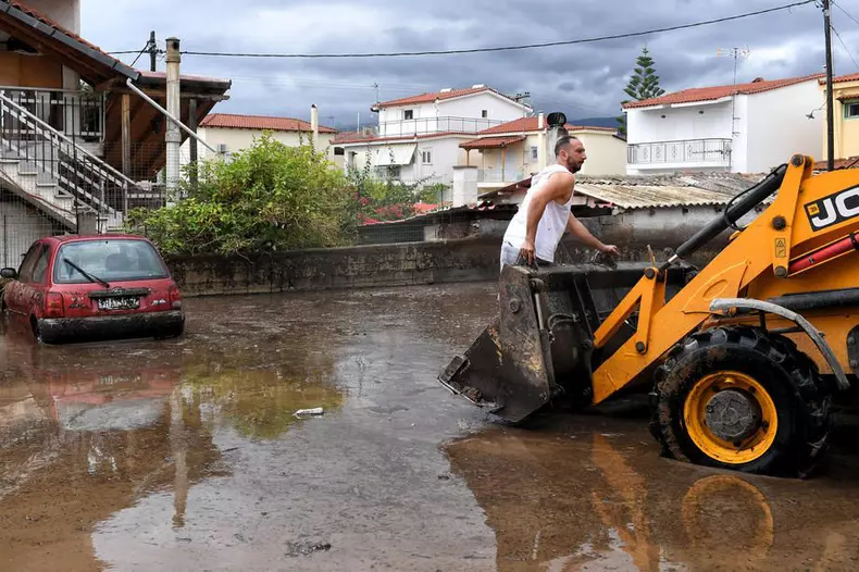 Ciclonul Ianos Grecia