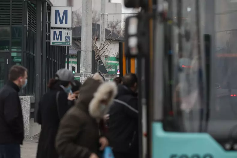 aglomeratie-inquam-octav-ganea1