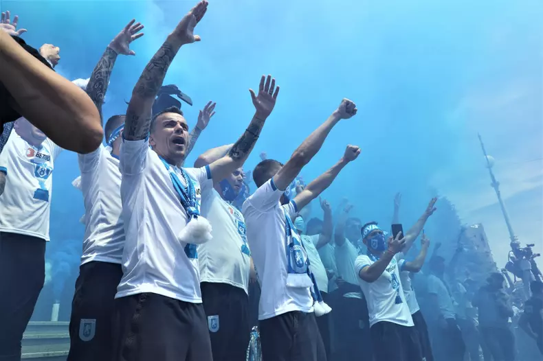 190287433_1990668747752213_8117310031788205099_n