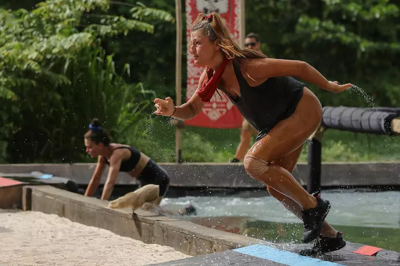 elena marin survivor romania 6