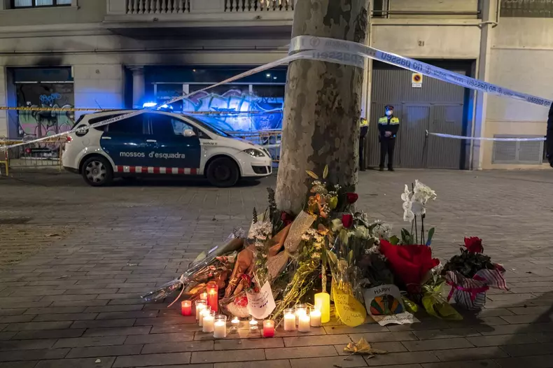 Family living in abandoned commercial premise Killed in a fire in Barcelona, Spain - 30 Nov 2021