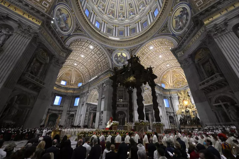 Pope Francis' Easter Vigil Mass