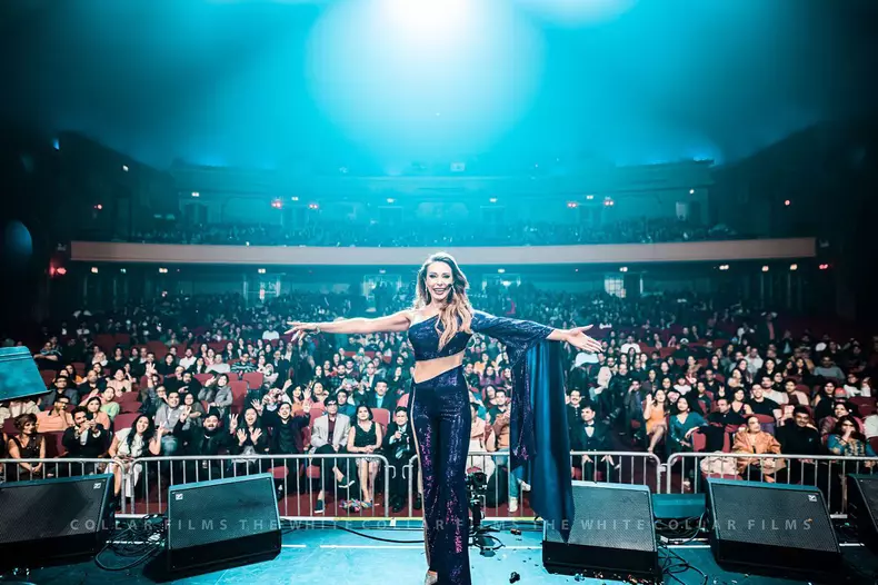 iulia-vantur-documentar-salman-khan-3