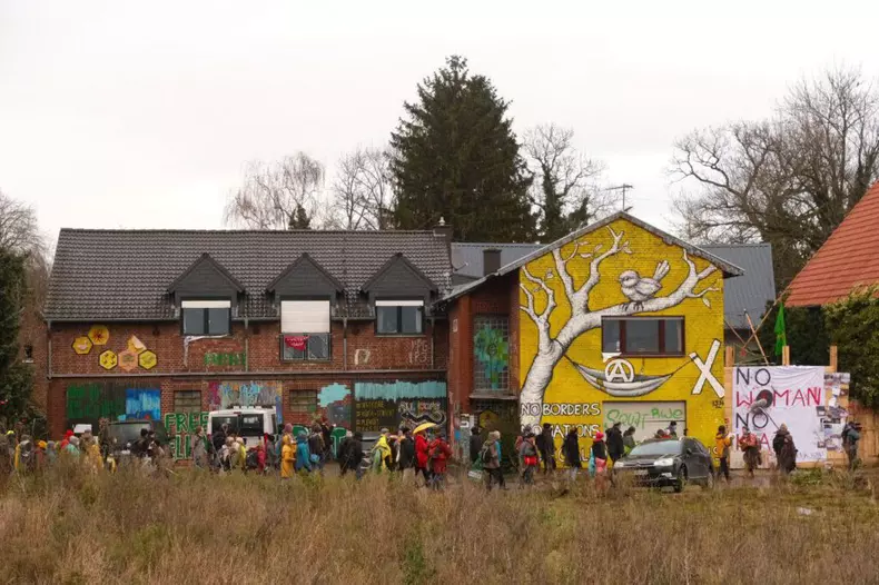 photo2021-12-0514-11-47-1-1024x682-1