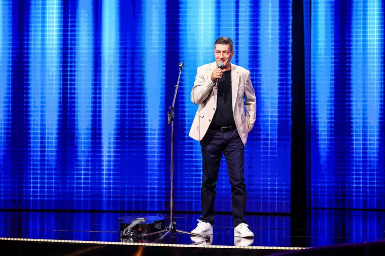 radu-pietreanu-invitat-special-la-stand-up-revolution-episodul-5