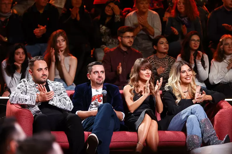 emi-natanticu-ema-sore-razi-cu-rost-ziua-antenei-