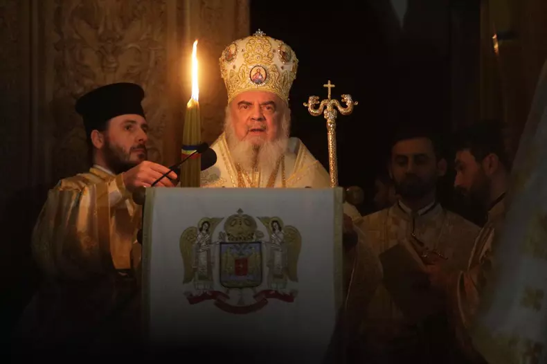 slujba Înviere Paște 2023 (1)
