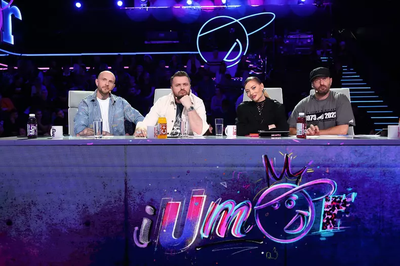 delia-c-bordea-n-cortea-cheloo-in-finala-iumor-sezonul-14