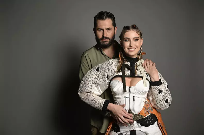 Iulia Albu și Mike (1)