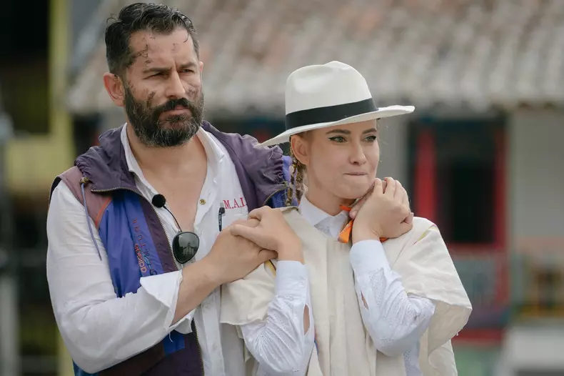 iulia albu si mike america express (3)