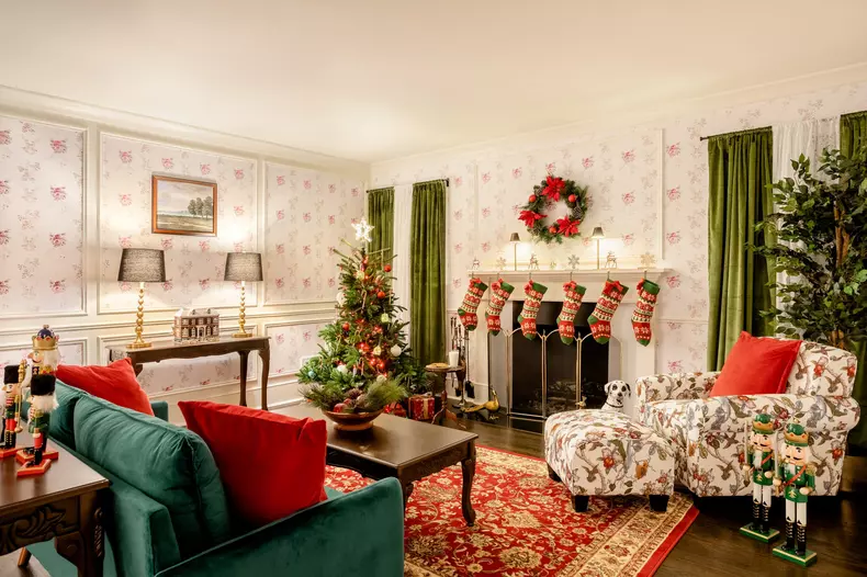 Home Alone movie house available on Airbnb for a Christmas stay