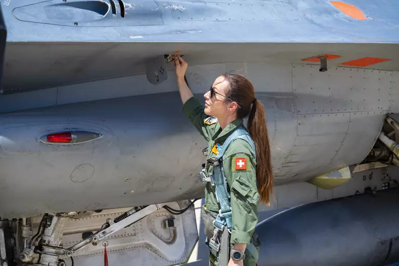 First female Swiss fighter pilot graduates from U.S. Air Force Test Pilot School