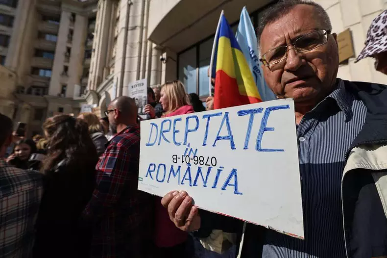 Diana Șoșoacă la Parchetul General, 31 Octombrie 2024 - Foto Vlad Chirea (6)