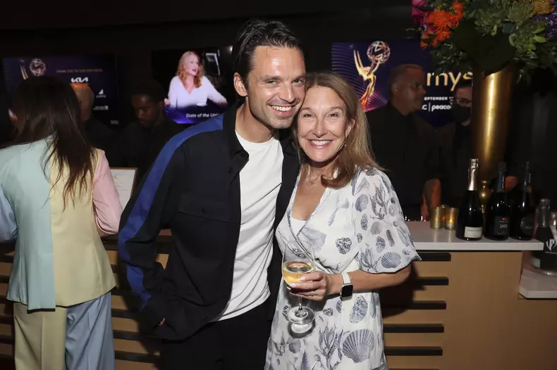 2022 PerfSebastian Stan și mama lui, Georgetaormers Nominee Celebration presented by the Television Academy
