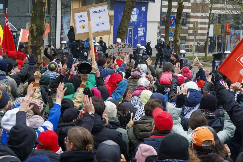 POLITICS TRADE UNIONS NATIONAL DEMONSTRATION