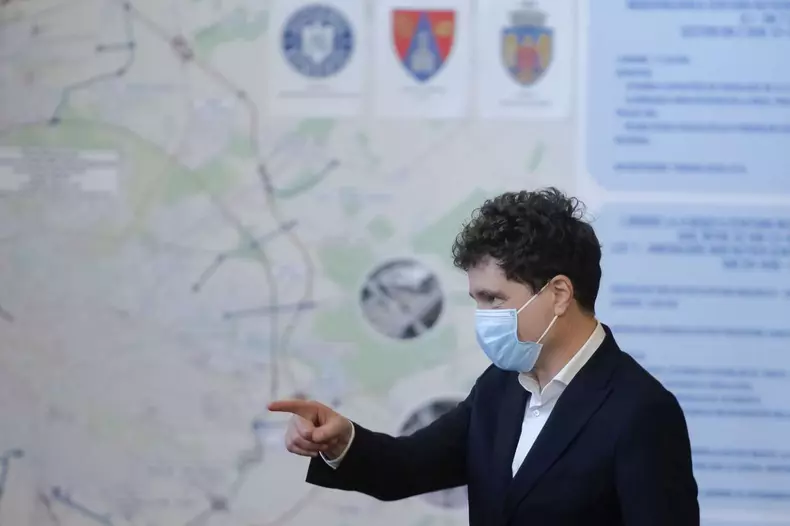 2021- Nicusor Dan in pandemia COVID. Foto: Hepta