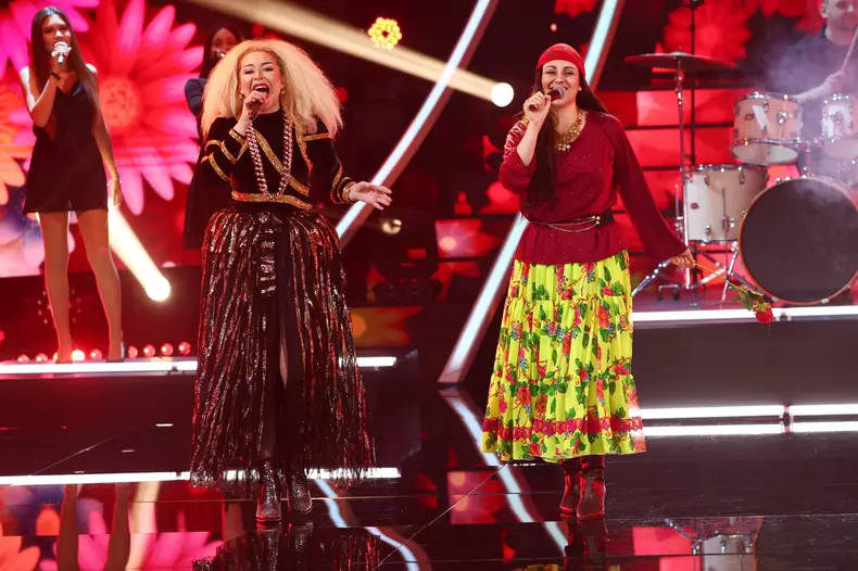 Emy și Laila - Loredana Groza și Carmen Tănase (1) (1)