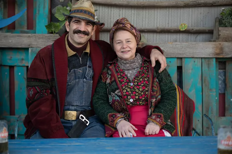 Firicel și soția în Las Fierbinți