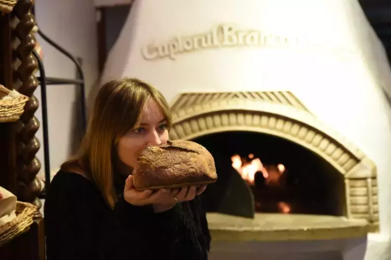 laura cosoi brutarie