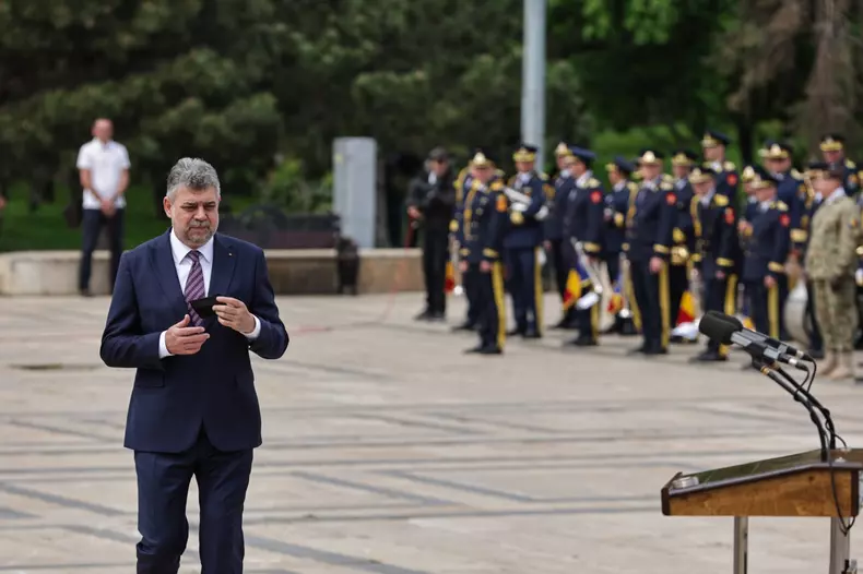 Ziua Forțelor Terestre 2025 din Parcul Carol, în fața Monumentului Ostașului Necunoscut