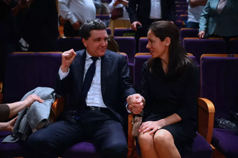 nicușor dan și mirabela grădinaru dezbatere euronews