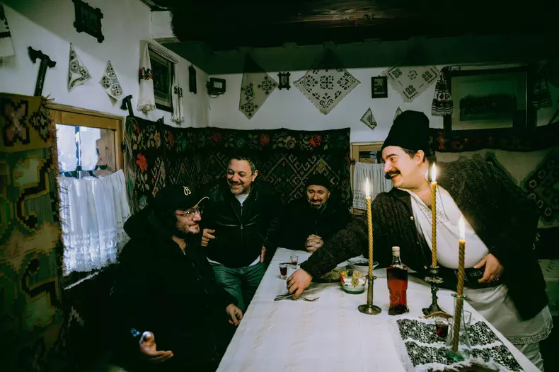 catalin scarlatescu sorin bontea si florin dumitrescu pe drumul gustului (1)