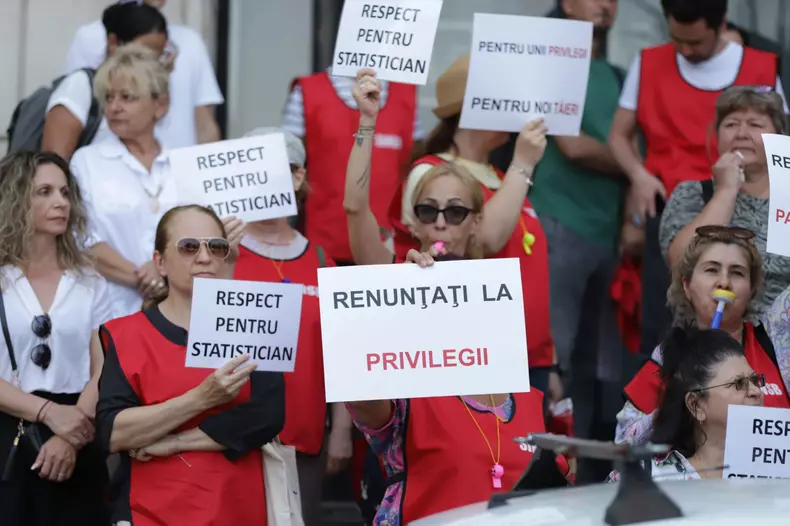 protest-institutul-statistica (2)