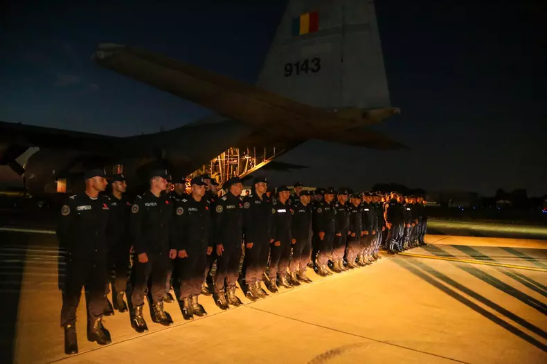 pompieri-aeronavă C-130 Hercules