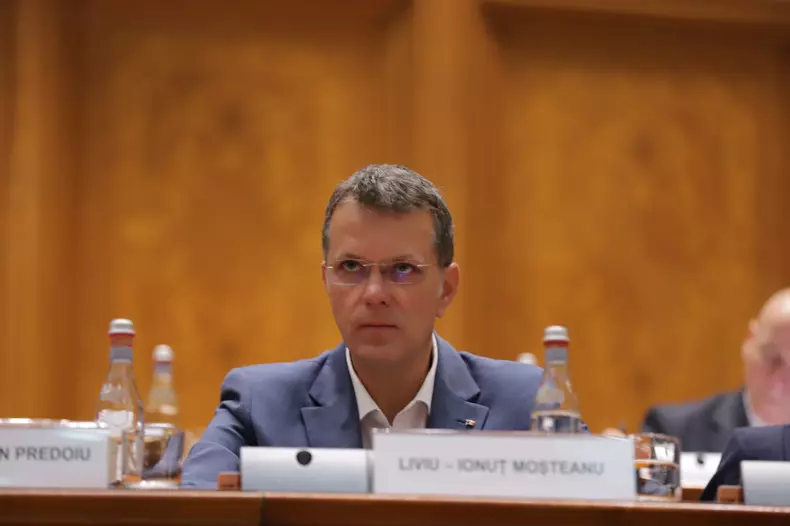 motiuni-cenzura-parlament (53)