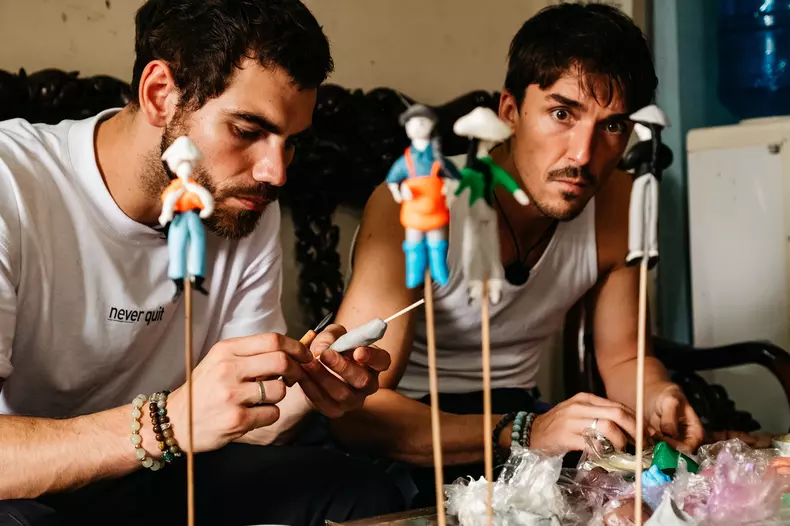 Asia Express difuzare 5 octombrie_5